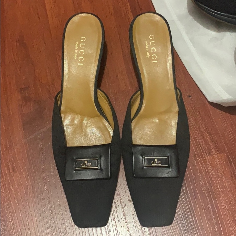 Gucci sandals
